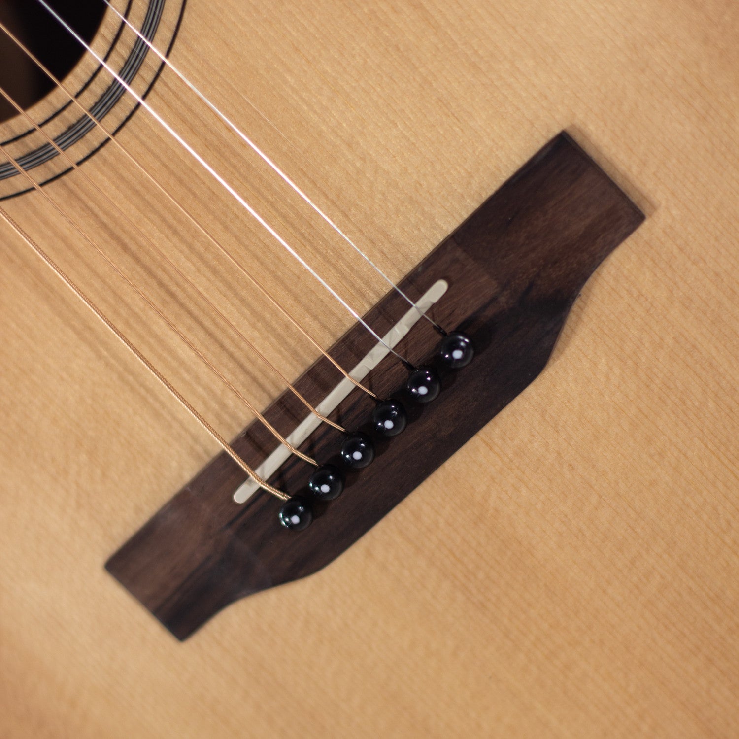 Tokai CE57TCE OM Cutaway Elettrificata B-STOCK