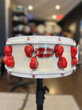 X-Drum Monster Bianco Laccato 14x5.5 Rullante B-Stock